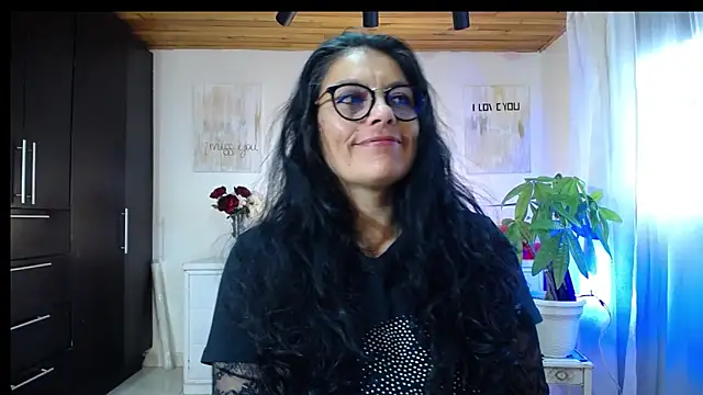 Snapshot of Lust_Mom41 chatting on October 2025 08:51:01 PM Lust Mom41 online show from October 2025 08:51:01 PM