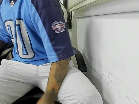 king diablo666 online show from February 2025 07:59:01 PM