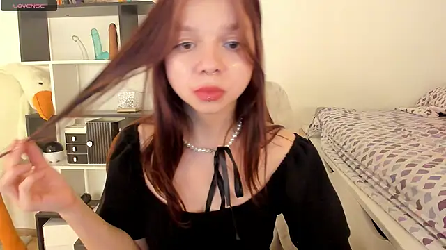 crystal lilith online show from February 2025 04:30:02 PM