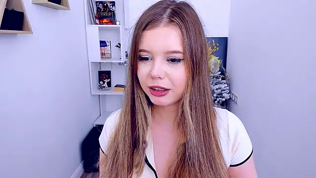 Snapshot of FollowLovee chatting on January 2025 11:30:01 PM FollowLovee online show from January 2025 11:30:01 PM