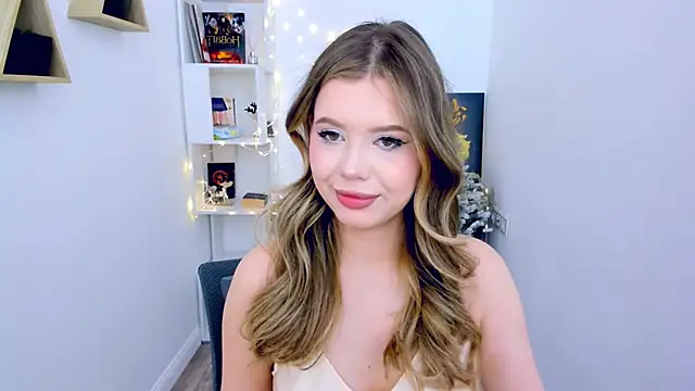 Snapshot of FollowLovee chatting on January 2025 11:31:02 AM FollowLovee online show from January 2025 11:31:02 AM