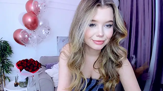 Snapshot of FollowLovee chatting on March 2025 02:47:01 PM FollowLovee online show from March 2025 02:47:01 PM