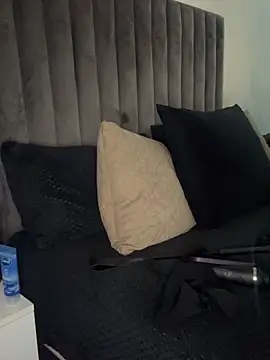 Snapshot of Noha-Sexy chatting on October 2025 01:01:02 PM Noha-Sexy online show from October 2025 01:01:02 PM