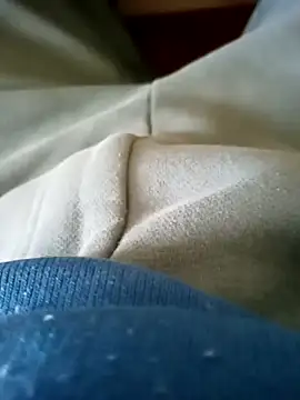 Snapshot of NudeYogaBoy chatting on March 2025 02:30:01 PM NudeYogaBoy online show from March 2025 02:30:01 PM