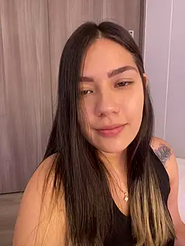 Latina vanessa online show from December 2024 09:37:01 PM