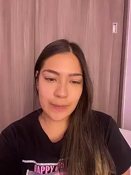 Latina vanessa online show from January 2025 01:29:01 AM