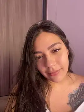 Latina vanessa online show from February 2025 11:11:01 PM