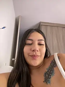 Latina vanessa online show from February 2025 11:16:01 PM
