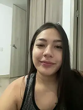 Latina vanessa online show from September 2025 05:09:01 AM