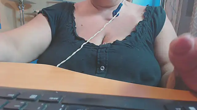 bbwxxx70 online show from September 2025 07:26:02 PM
