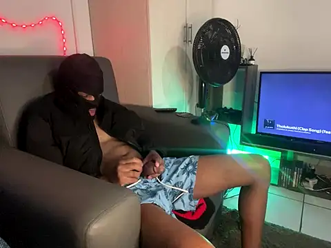 JaroDawg47 online show from October 2025 08:50:01 PM