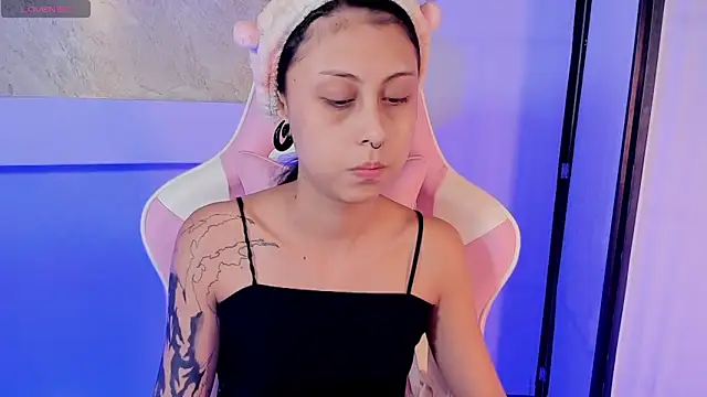 SharonBoone online show from March 2025 03:33:01 AM