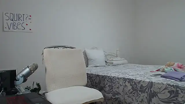 AnnaStellariX online show from January 2025 01:37:02 PM