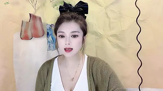 Snapshot of VIWVI chatting on October 2025 05:08:01 AM VIWVI online show from October 2025 05:08:01 AM