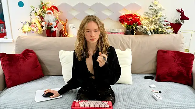 Alexandra Demore online show from January 2025 06:09:01 PM