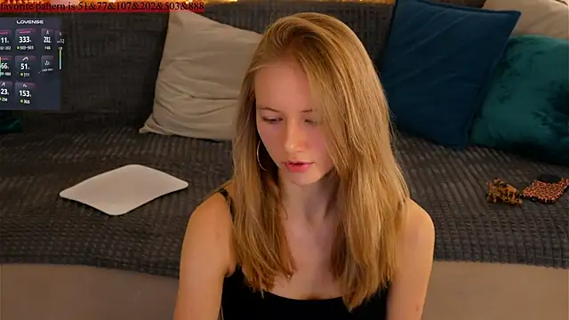 Alexandra Demore online show from February 2025 12:35:02 AM