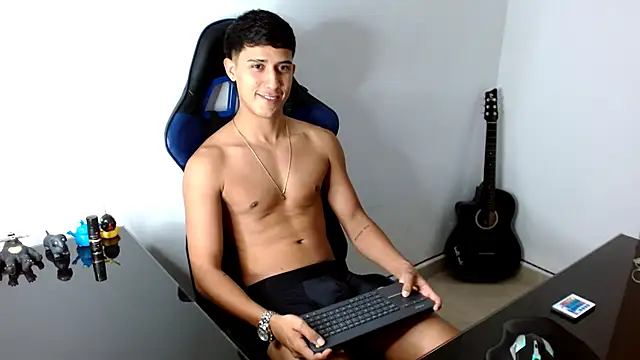 Juan da01 online show from December 2024 01:43:01 AM