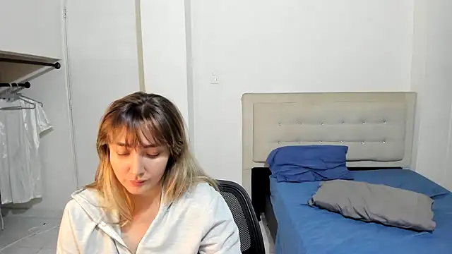 Snapshot of katy_pp chatting on November 2025 01:55:01 AM katy pp online show from November 2025 01:55:01 AM