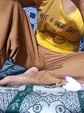 Priya Bong online show from September 2025 05:02:01 PM