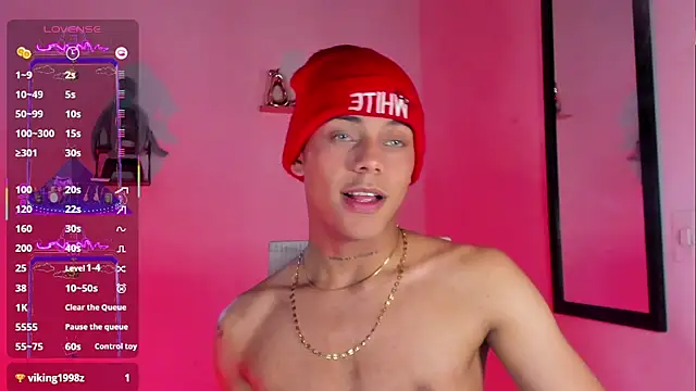 Snapshot of visaelX chatting on March 2025 08:49:01 PM visaelX online show from March 2025 08:49:01 PM