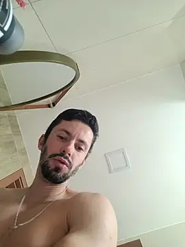 Diegosob8720 online show from February 2025 01:52:02 PM