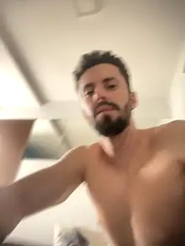 Diegosob8720 online show from September 2025 06:41:02 PM