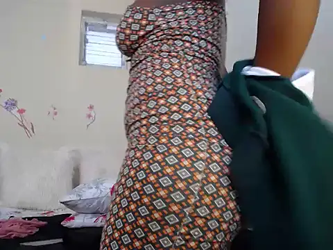 Snapshot of DarkBerry8 chatting on October 2025 12:56:01 PM DarkBerry8 online show from October 2025 12:56:01 PM