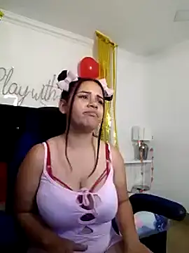  Miaaleon online show from February 2025 07:17:01 PM