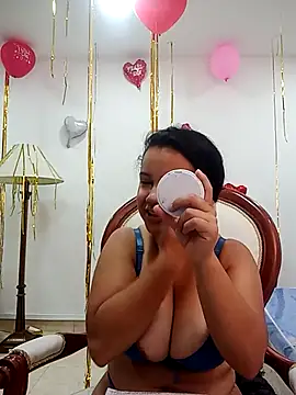  Miaaleon online show from February 2025 01:16:02 PM