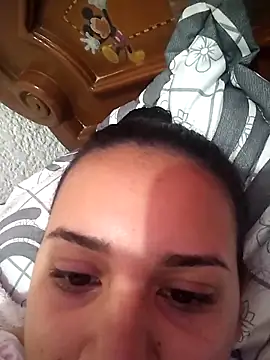  Miaaleon online show from October 2025 03:34:01 PM