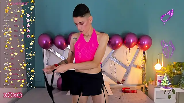 Snapshot of dominic_thailor chatting on December 2024 02:12:01 PM dominic thailor online show from December 2024 02:12:01 PM