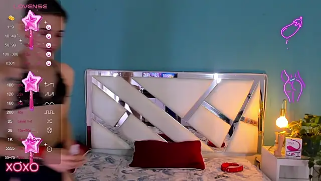 Snapshot of dominic_thailor chatting on January 2025 05:34:01 PM dominic thailor online show from January 2025 05:34:01 PM