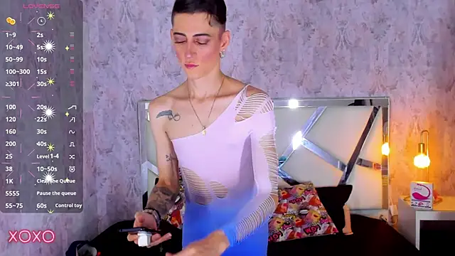 Snapshot of dominic_thailor chatting on September 2025 02:19:01 PM dominic thailor online show from September 2025 02:19:01 PM