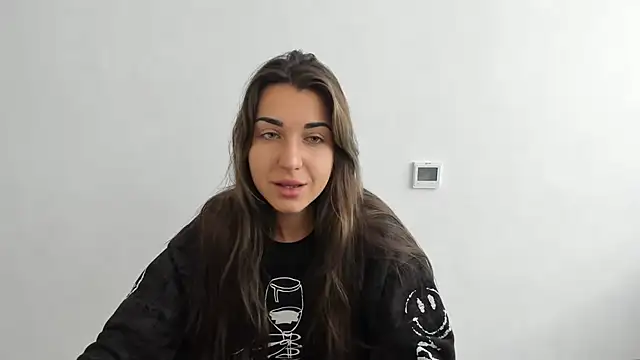 Snapshot of Summmmersky chatting on November 2025 07:40:01 AM Summmmersky online show from November 2025 07:40:01 AM