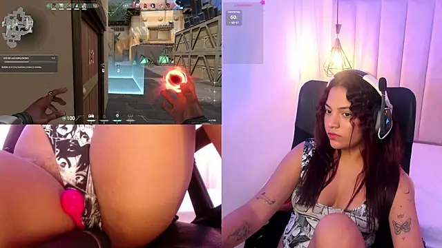 PetiteSophie  online show from January 2025 04:16:02 PM