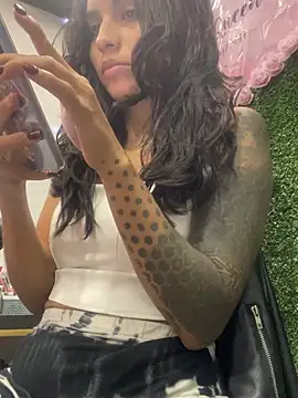 Anifer online show from January 2025 05:19:01 PM