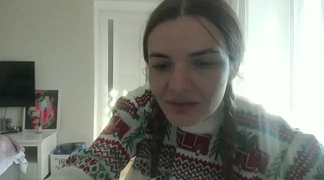 Snapshot of _JustmeHere_ chatting on December 2024 12:06:01 PM JustmeHere online show from December 2024 12:06:01 PM