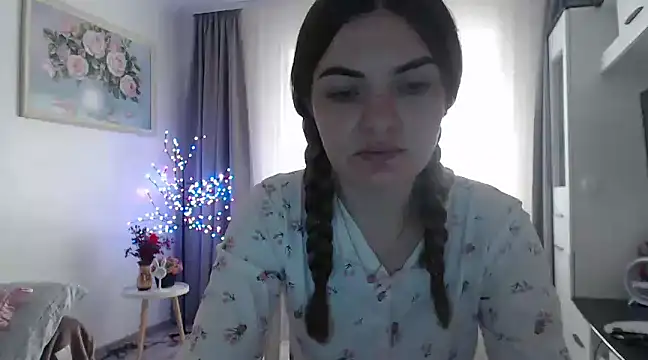 Snapshot of _JustmeHere_ chatting on January 2025 07:26:01 AM JustmeHere online show from January 2025 07:26:01 AM