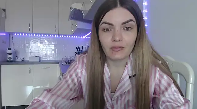 Snapshot of _JustmeHere_ chatting on March 2025 10:02:02 AM JustmeHere online show from March 2025 10:02:02 AM