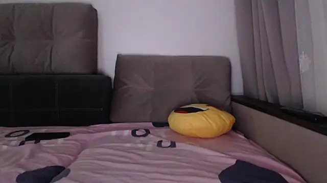 Snapshot of _JustmeHere_ chatting on September 2025 08:56:02 PM JustmeHere online show from September 2025 08:56:02 PM