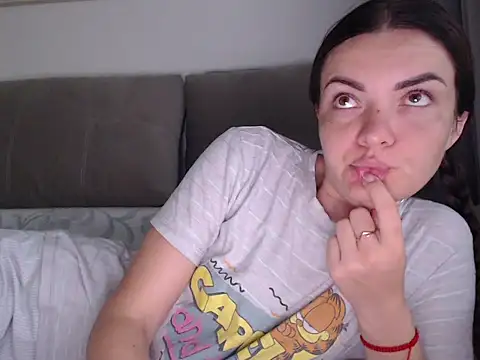 Snapshot of _JustmeHere_ chatting on October 2025 06:20:02 AM JustmeHere online show from October 2025 06:20:02 AM