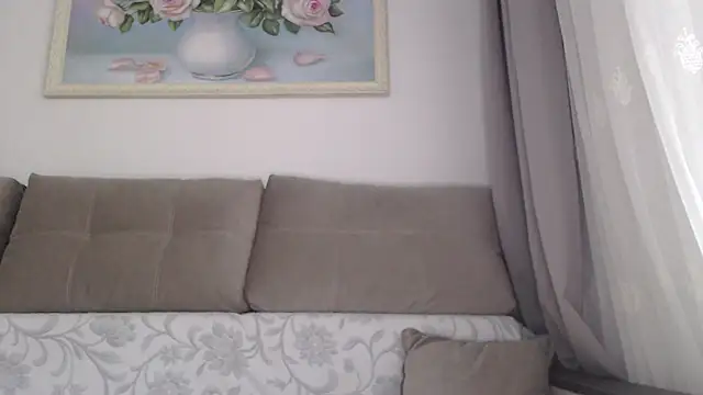 Snapshot of _JustmeHere_ chatting on October 2025 12:27:01 PM JustmeHere online show from October 2025 12:27:01 PM