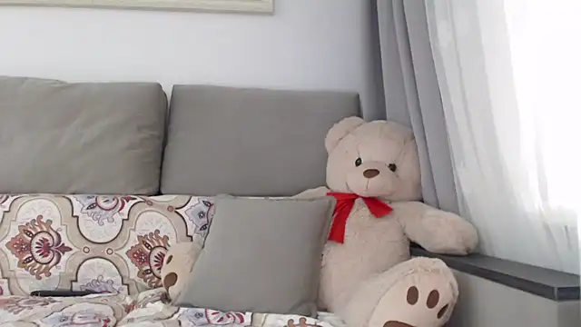 Snapshot of _JustmeHere_ chatting on November 2025 09:11:01 AM JustmeHere online show from November 2025 09:11:01 AM