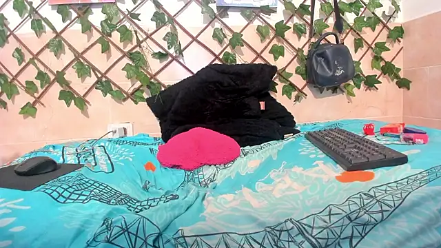 Brenda Smith69 online show from January 2025 10:52:01 PM