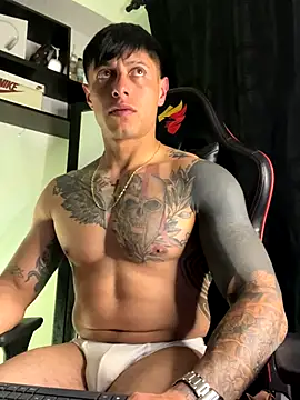 Snapshot of darmod chatting on October 2025 10:16:01 PM darmod online show from October 2025 10:16:01 PM