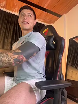 Snapshot of darmod chatting on November 2025 09:26:02 AM darmod online show from November 2025 09:26:02 AM