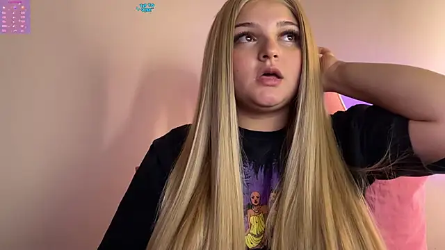 SweetPaige  online show from December 2024 03:58:02 AM