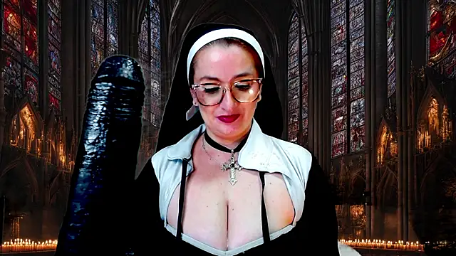 helenas fantasy online show from December 2024 08:37:02 AM