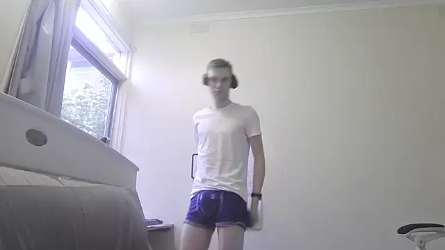 Snapshot of bluegaze6 chatting on October 2025 08:30:02 PM bluegaze6 online show from October 2025 08:30:02 PM