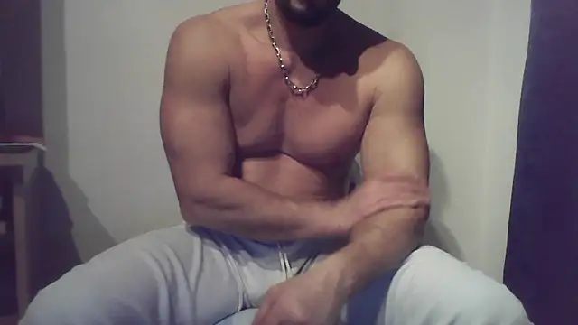 Snapshot of fl3xxx1 chatting on January 2025 06:14:01 PM fl3xxx1 online show from January 2025 06:14:01 PM
